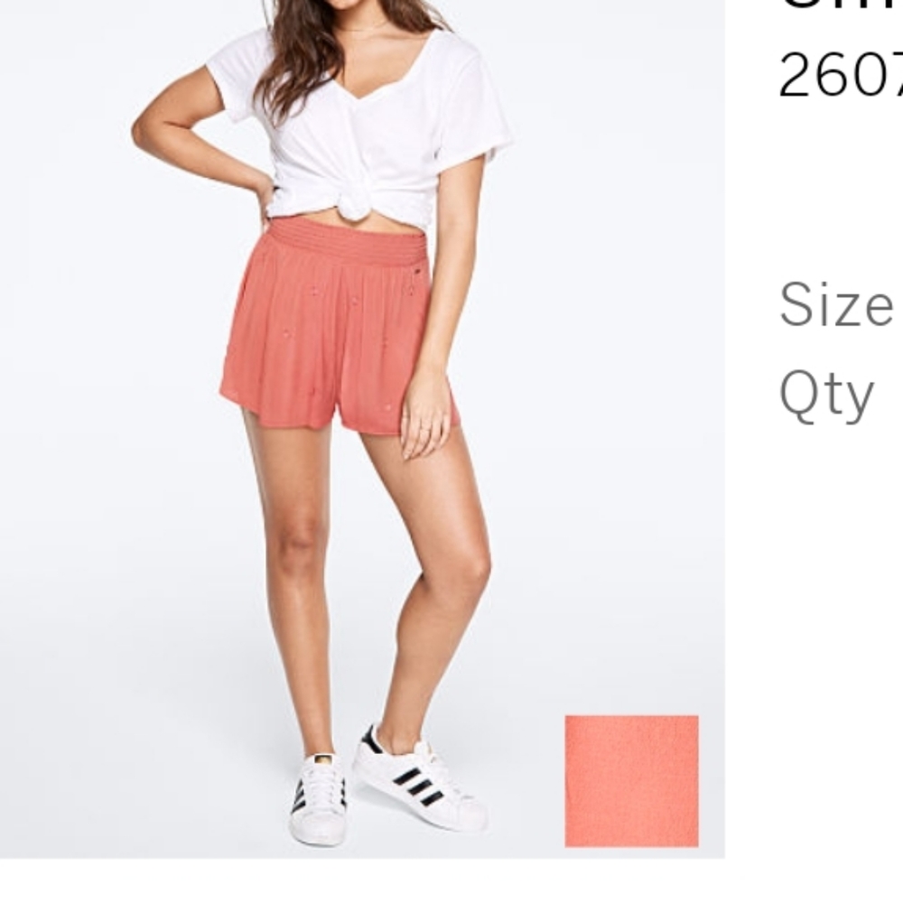 NWT PINK  smoked short